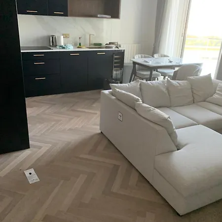Brand New Royal Arsnal Riverside Apt